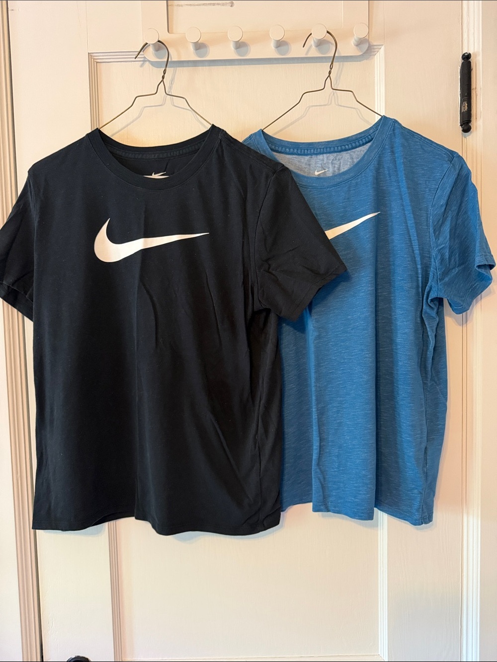 Nike women’s Short-Sleeve Dry Fit workout shirt bundle - Black & Teal